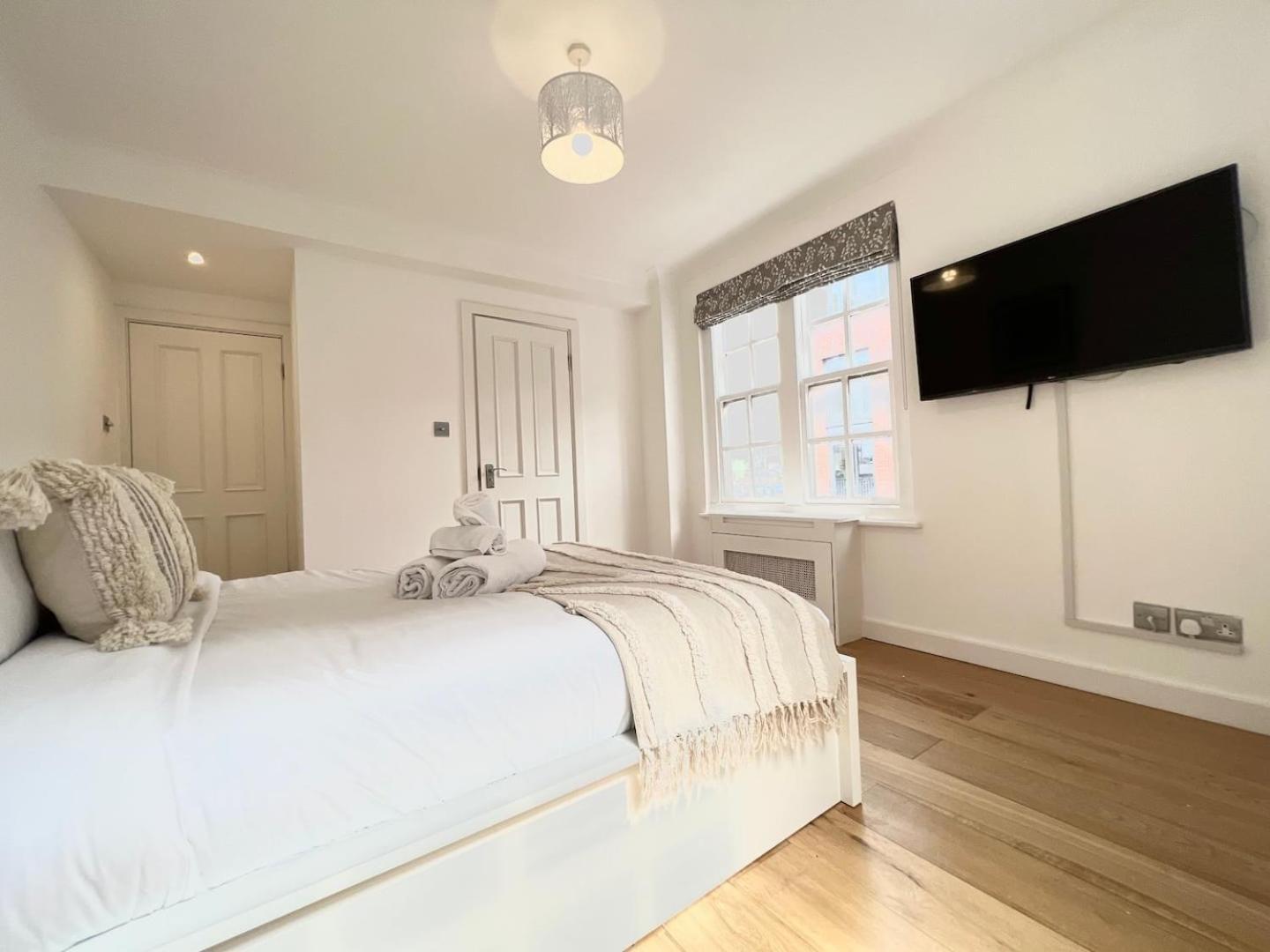 Apartamento 3 Bed Apartment- *