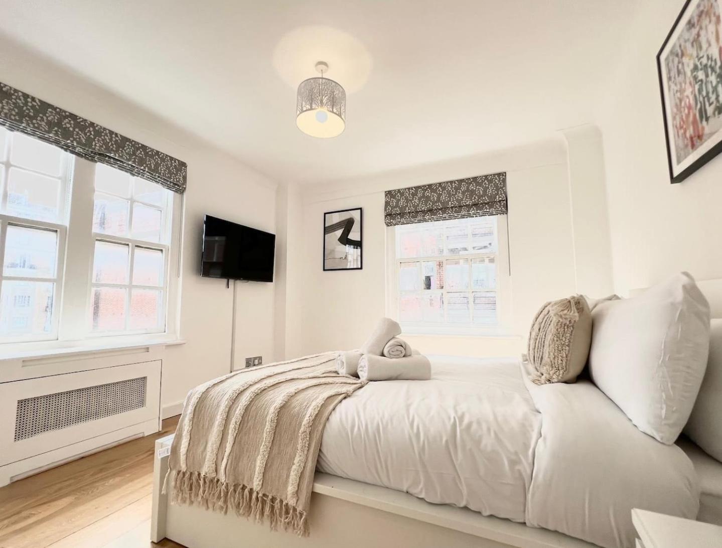 3 Bed Apartment- * Londres