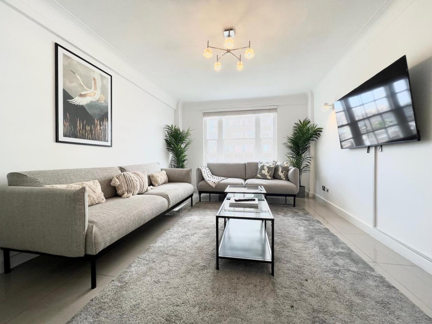 3 Bed Apartment- Apartamento *
